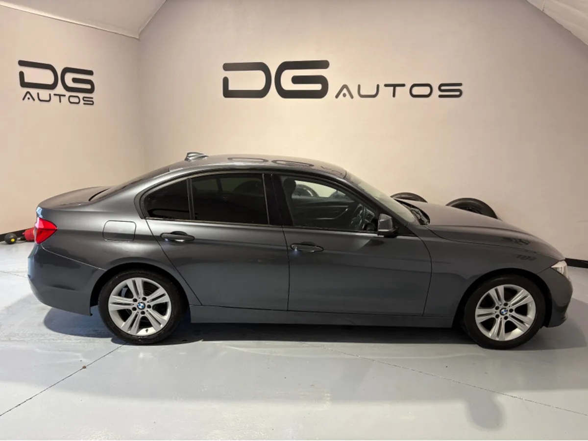 BMW 3-Series F30 D EFFICIENCY DYNAMICS SPORT  - LO - Image 2