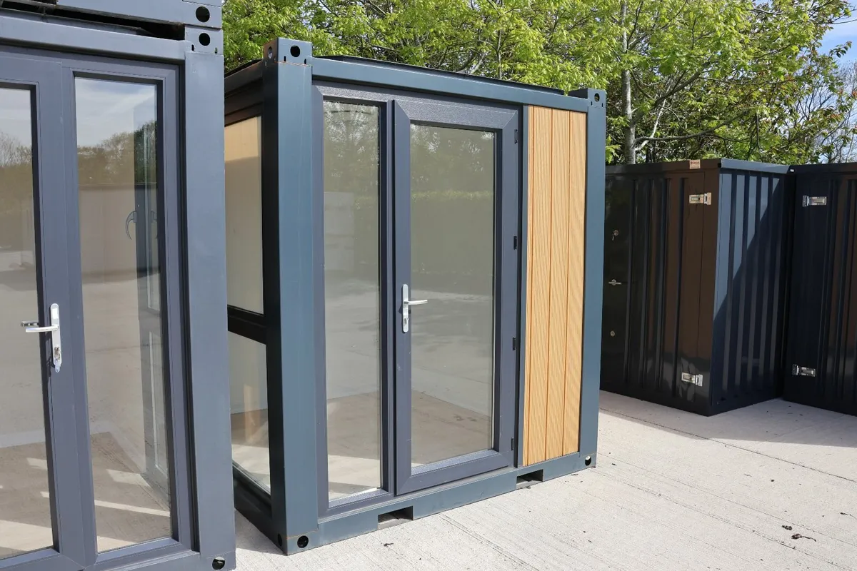 2.2M x 2.2M Home Office - Image 2