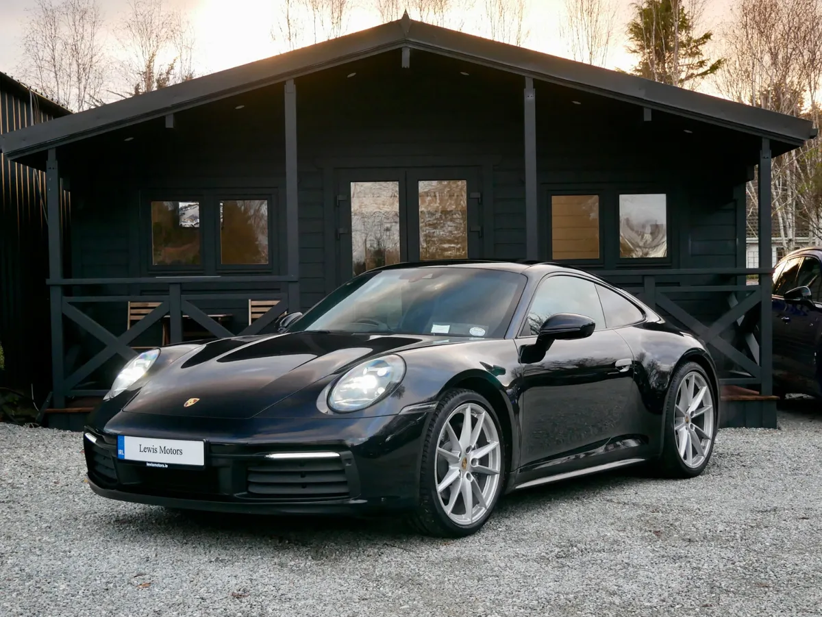 Porsche 911 2020 - Image 3