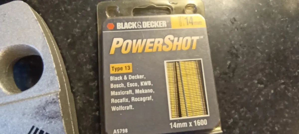 Black & Decker staple Gun - Image 3