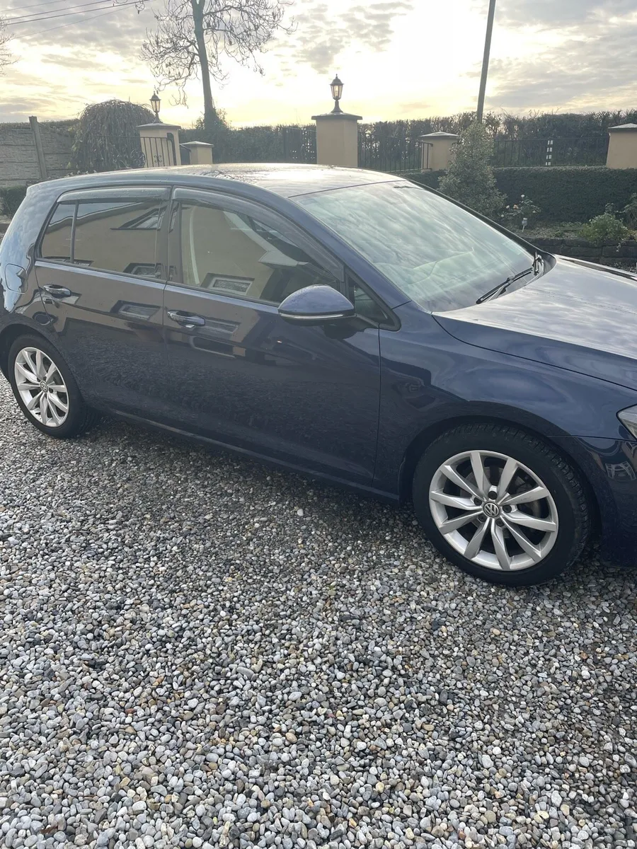 VW Golf Automatic 117,000km only - Image 4