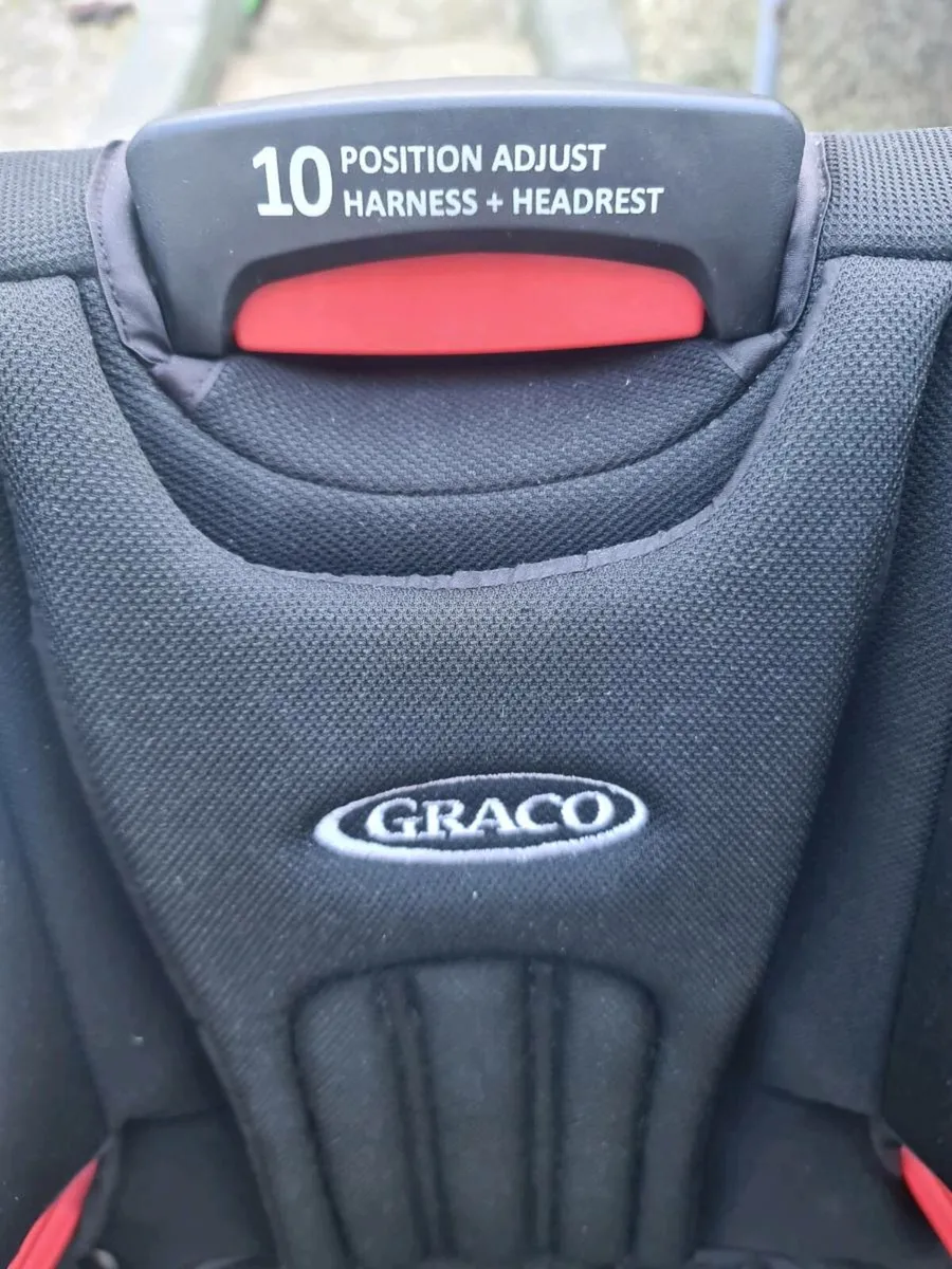 Graco 3in1 car seat - Image 2