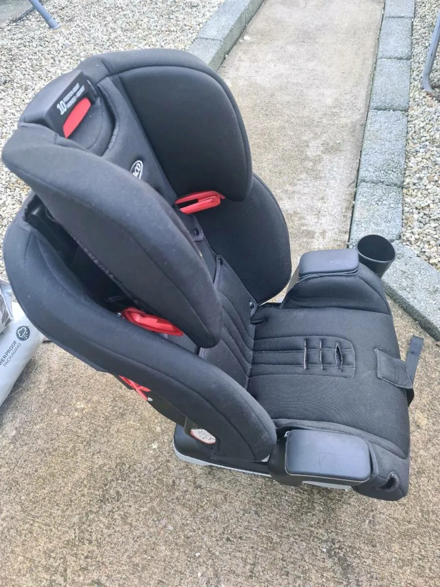 Graco 3in1 car seat - Image 3
