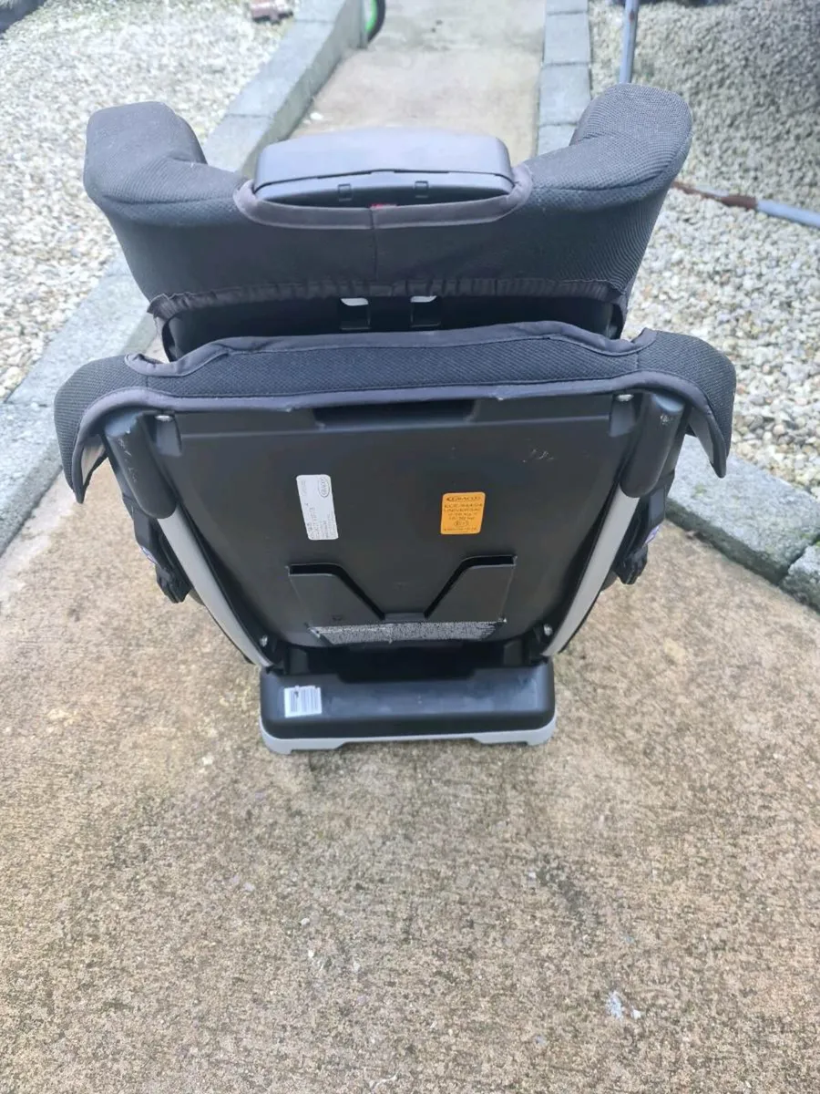 Graco 3in1 car seat - Image 4