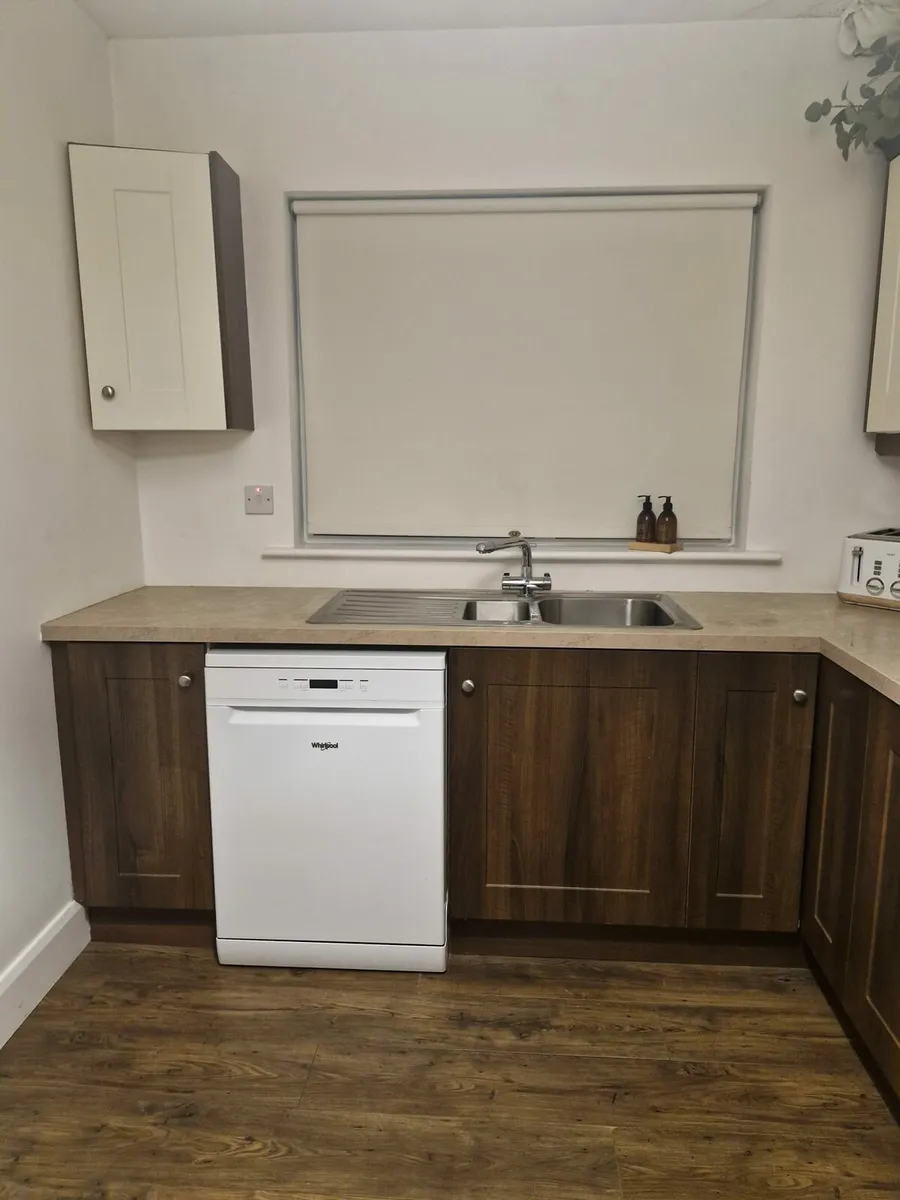 Kitchen and appliances - Image 2