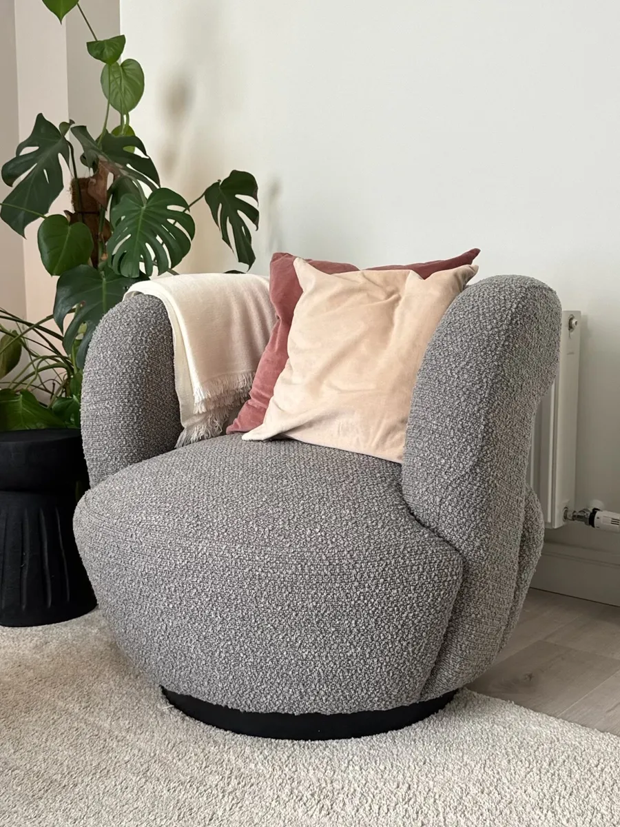 Swivel Armchair - Image 3