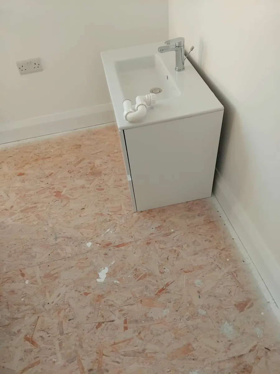 Bathroom furniture - Image 2