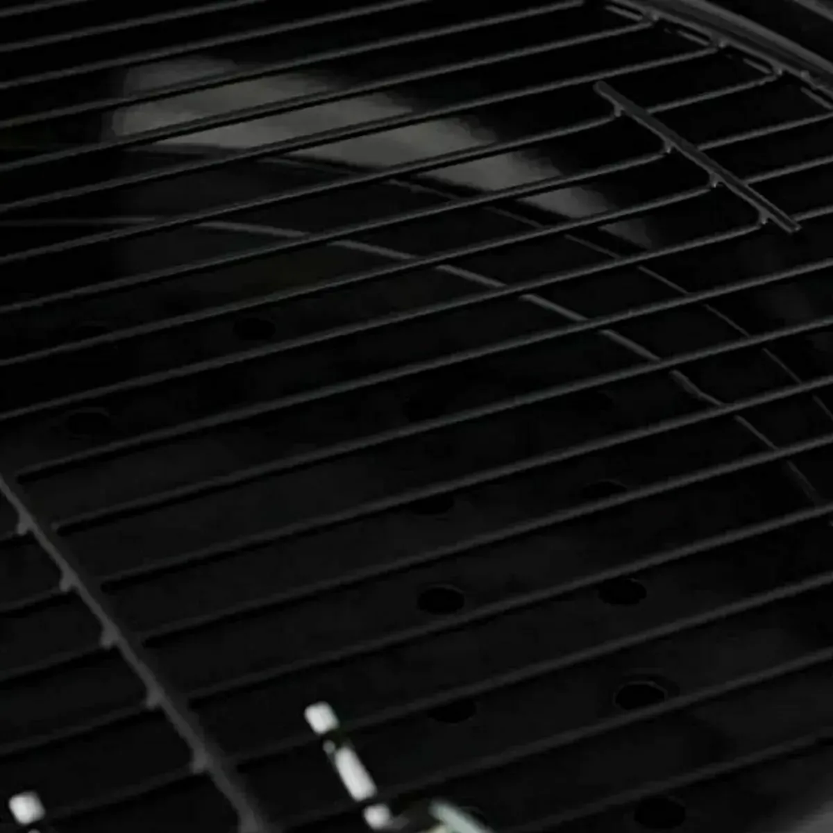 Barbecue Portable Kettle BBQ with Lid - Image 2