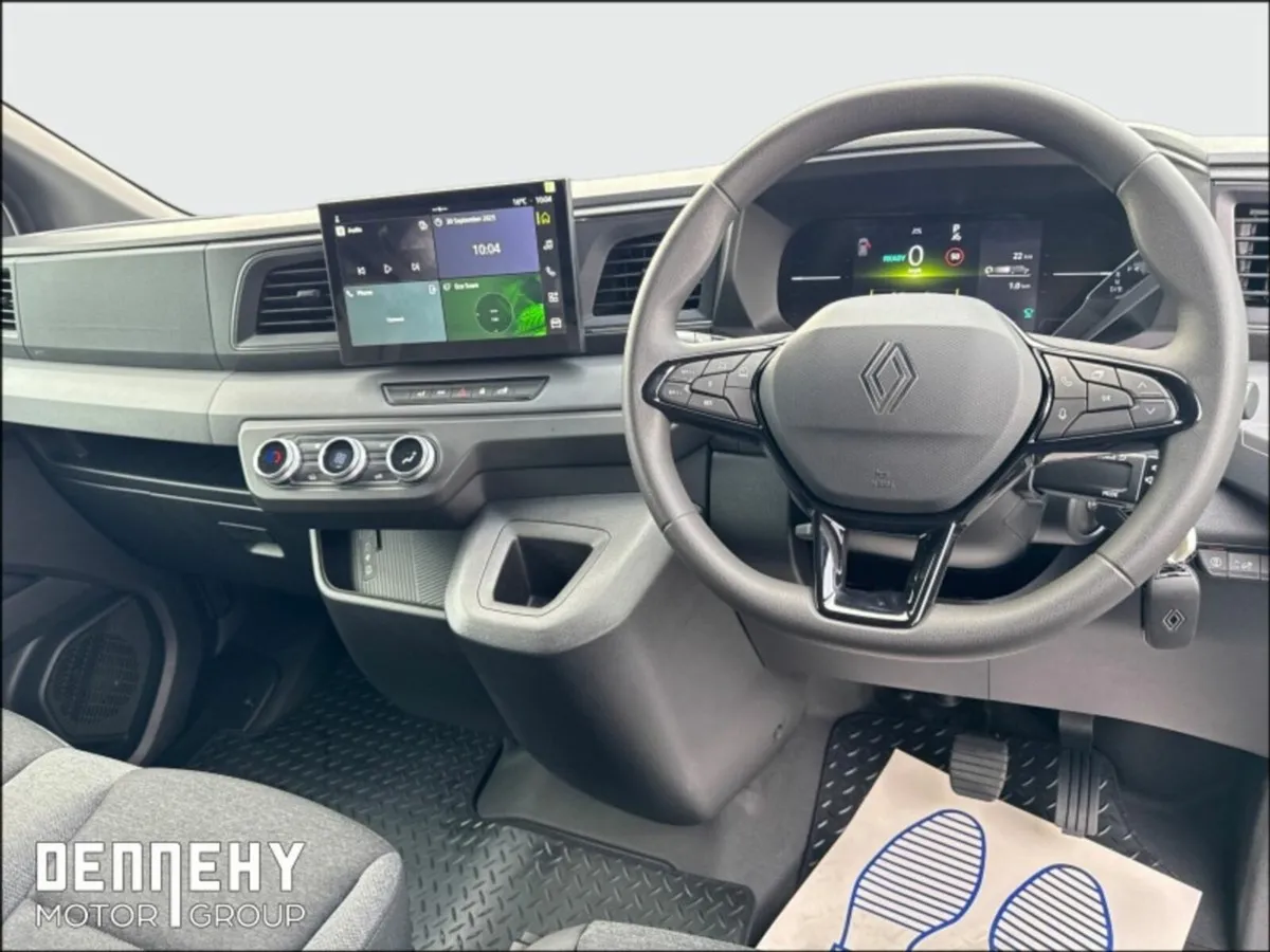 Renault Master E-Tech BLACK FRIDAY Sales Event Nov - Image 2