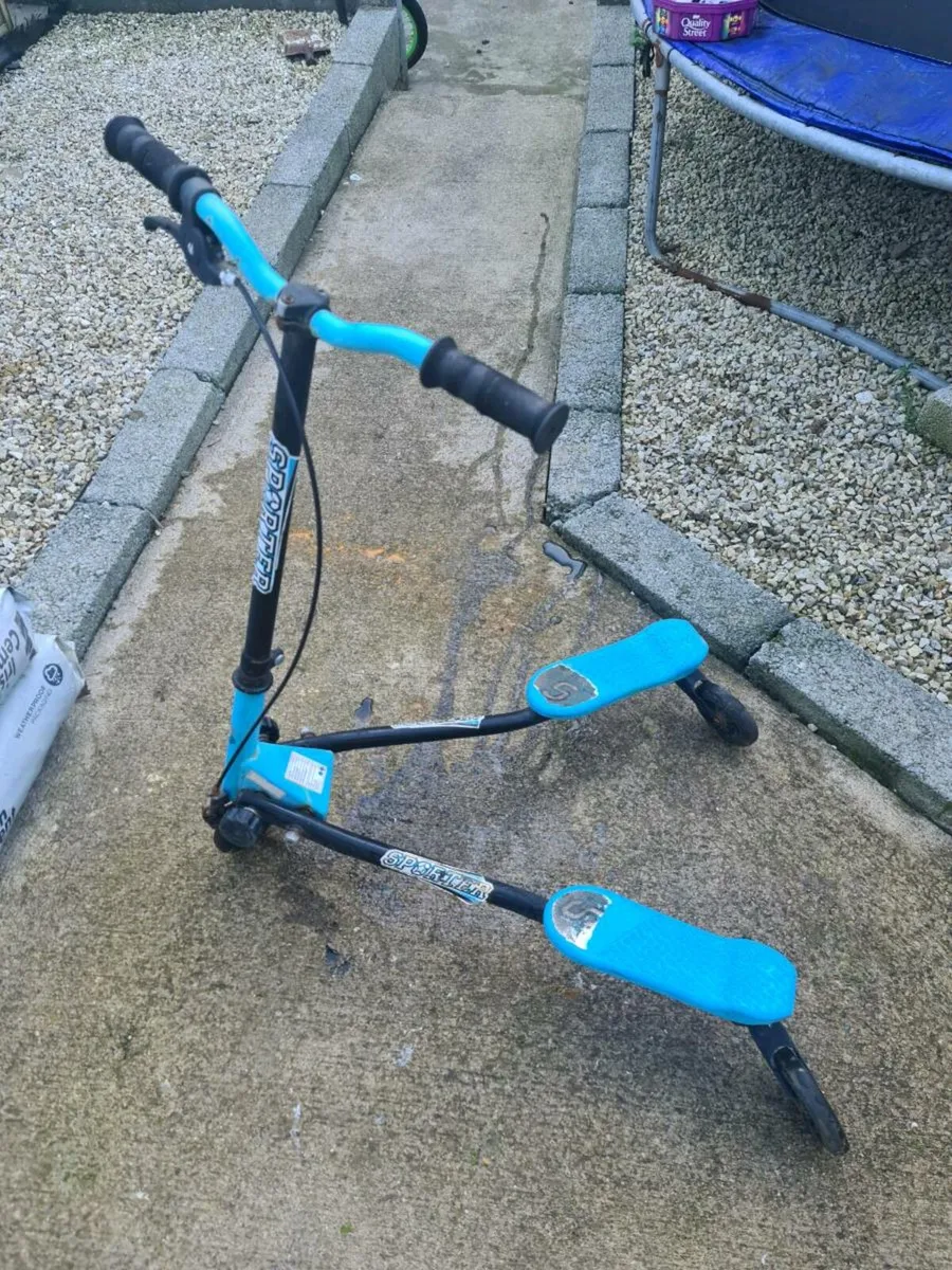 Fliker/ scooter - Image 3