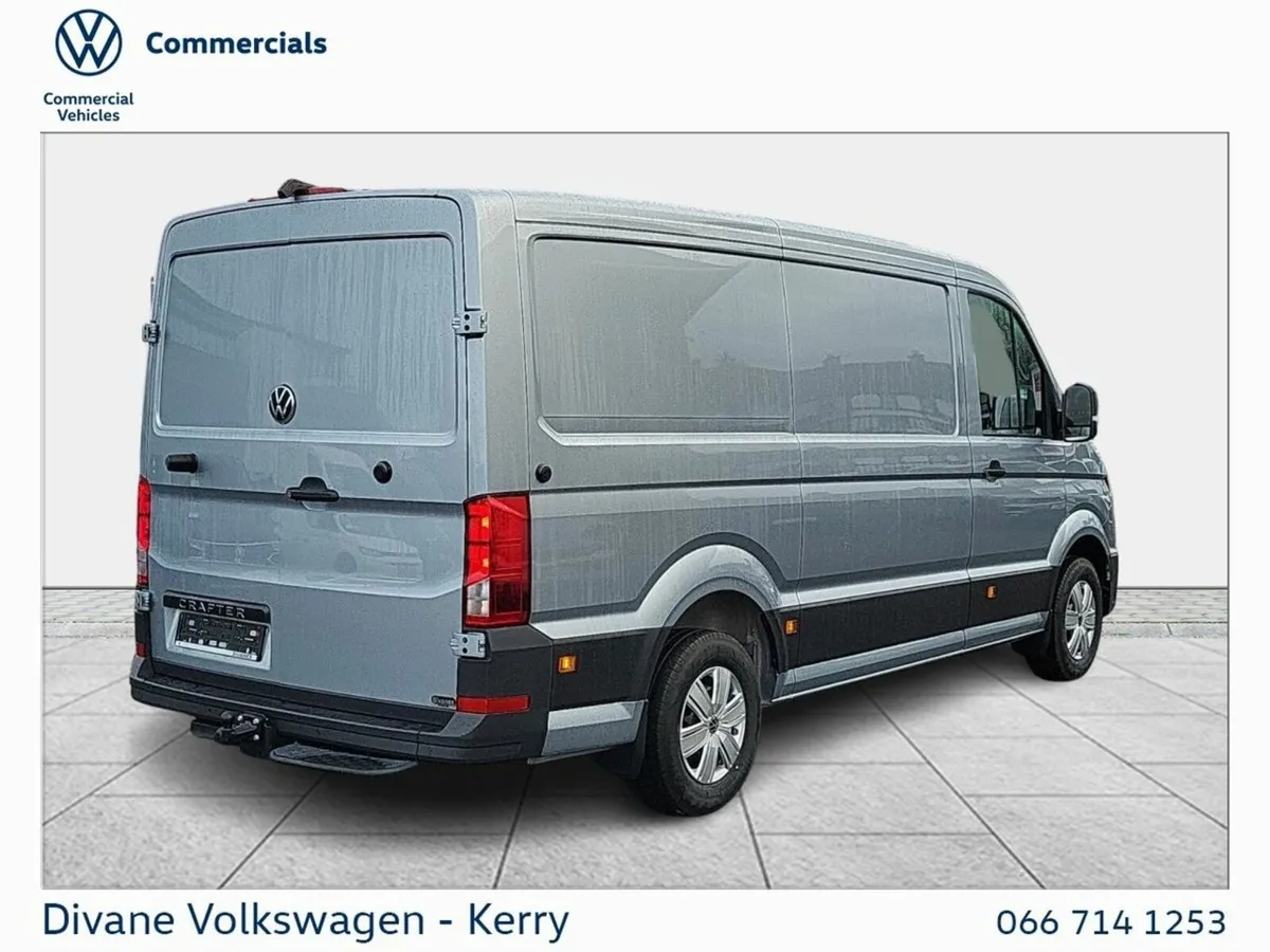 Volkswagen Crafter HIGHLINE 140BHP AUTOMATIC 35 - Image 4