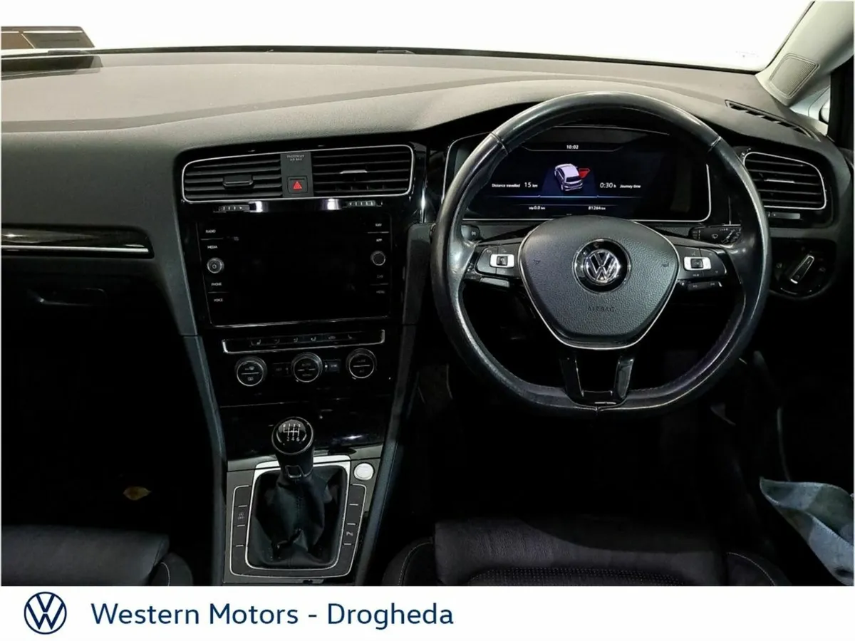 Volkswagen Golf 1.5 TSI 150HP R-Line - Image 4