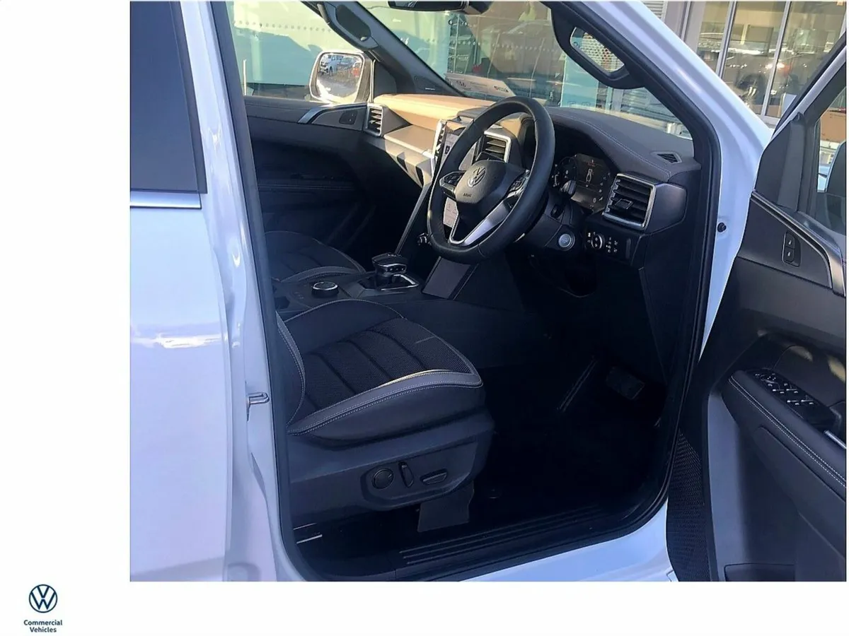 Volkswagen Amarok AVENTURA 3.0 237HP AUTOMATIC 4-M - Image 2