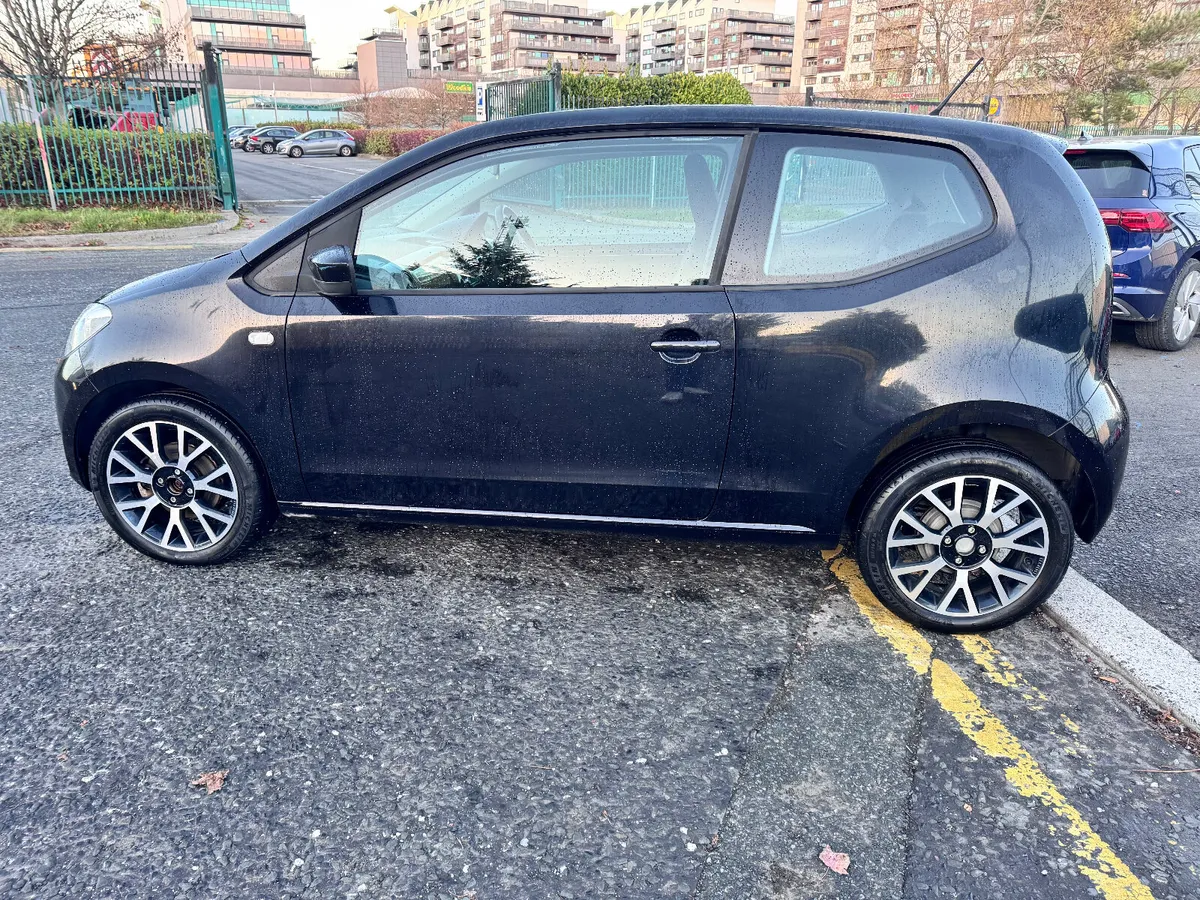 VOLKSWAGON UP 2014 BLACK - Image 5