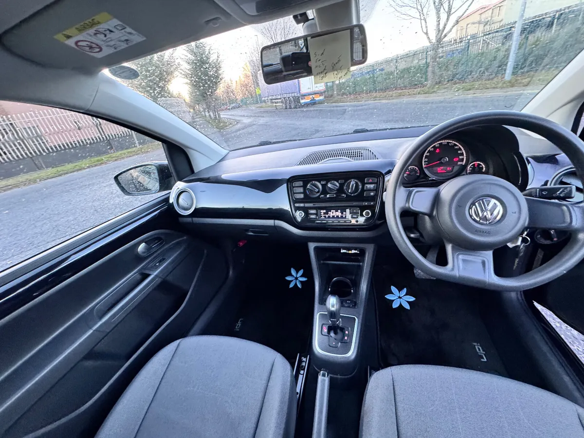VOLKSWAGON UP 2014 BLACK - Image 11