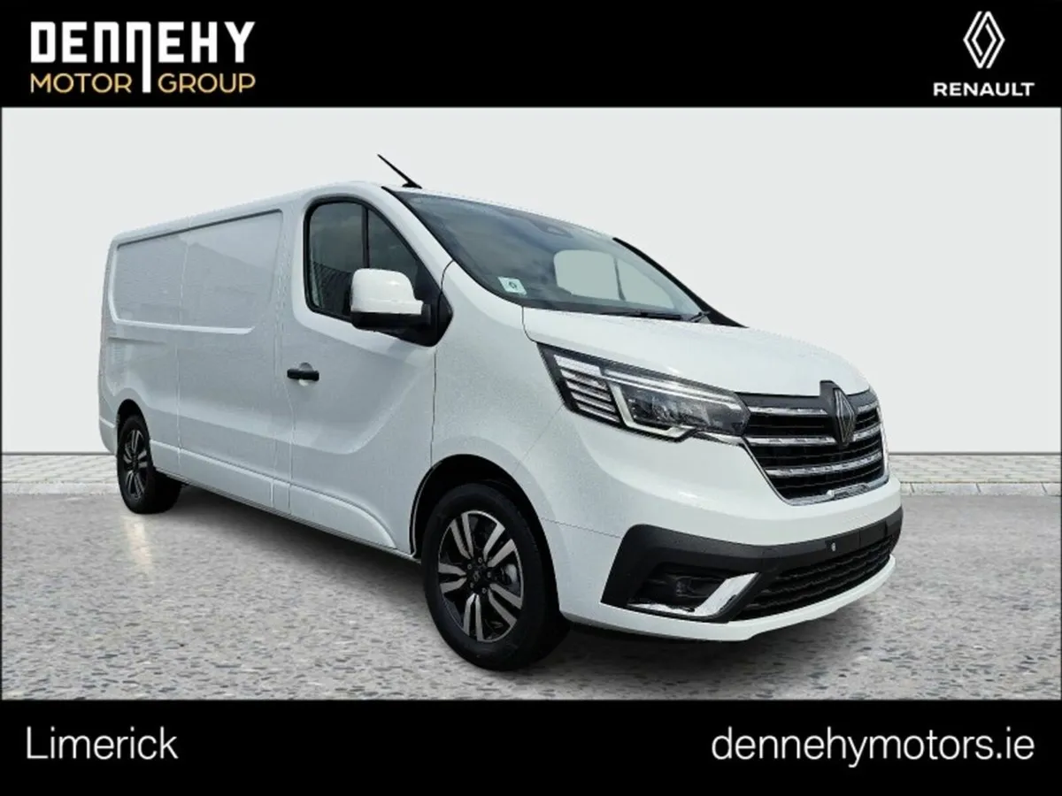 Renault Trafic LWB 170 HP Automatic Extra Sport - Image 1