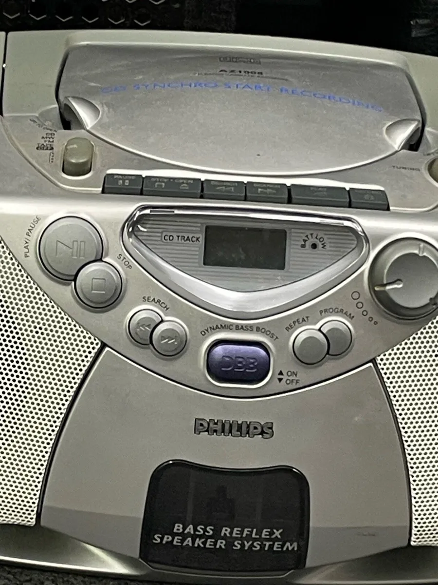 Philipe’s cd stereo - Image 3