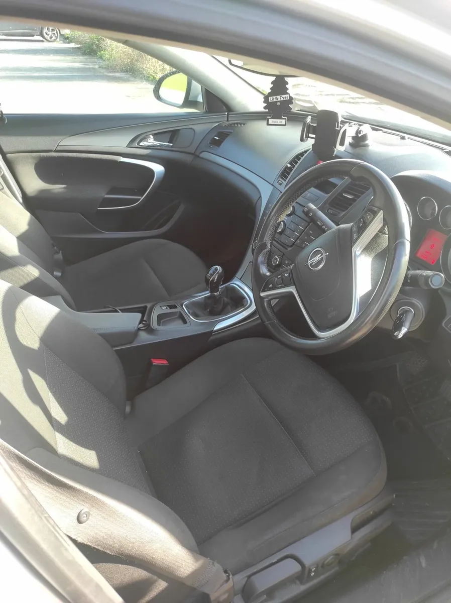 Opel Insignia 2010 - Image 2