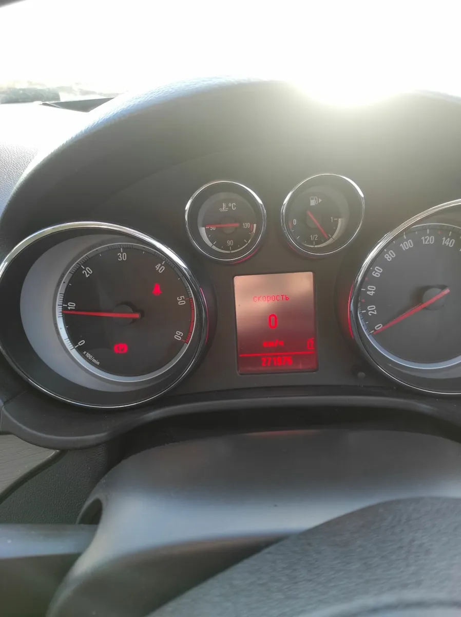 Opel Insignia 2010 - Image 3