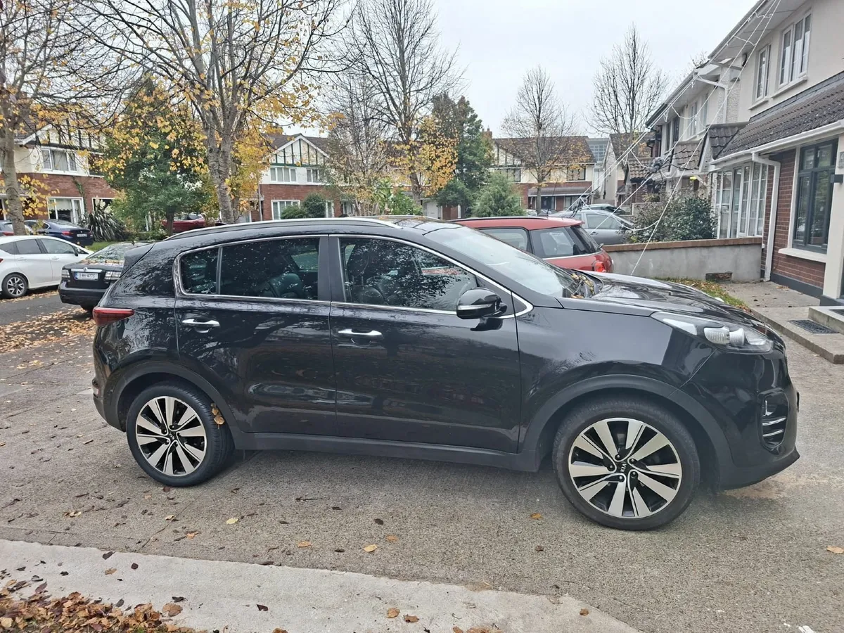 Kia Sportage 2017 - Image 2