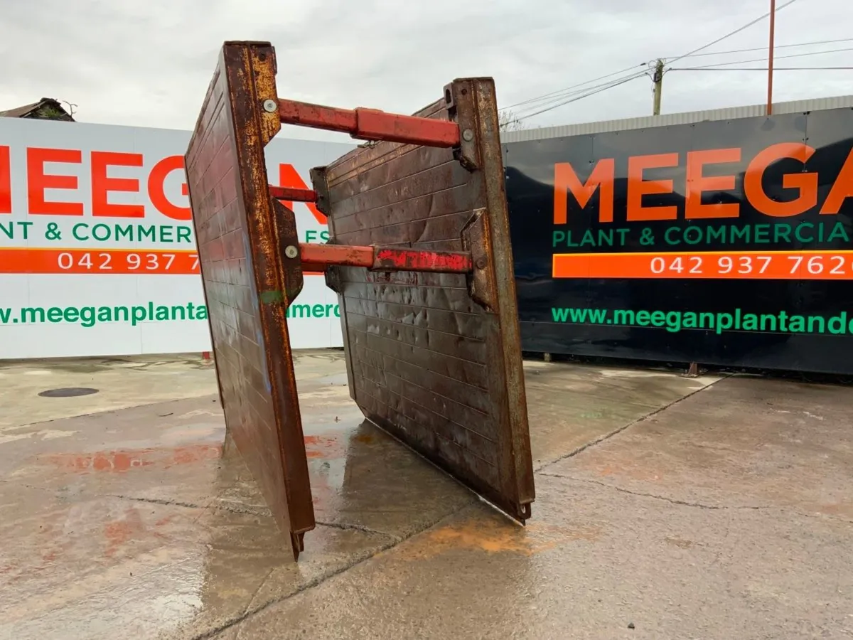 3.5 x 2.5mts TRENCH BOX / SHORING SUPPORT....82 - Image 1