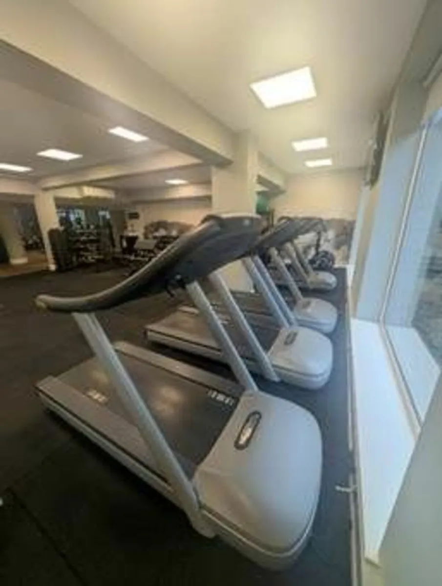 Treadmill - Image 2