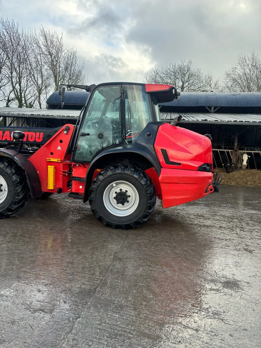 2021 Manitou mla 533-145 loader - Image 4