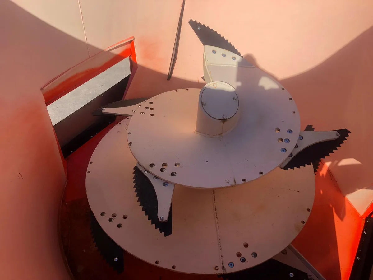 New Abbey VF1450 Diet Feeder - Image 4