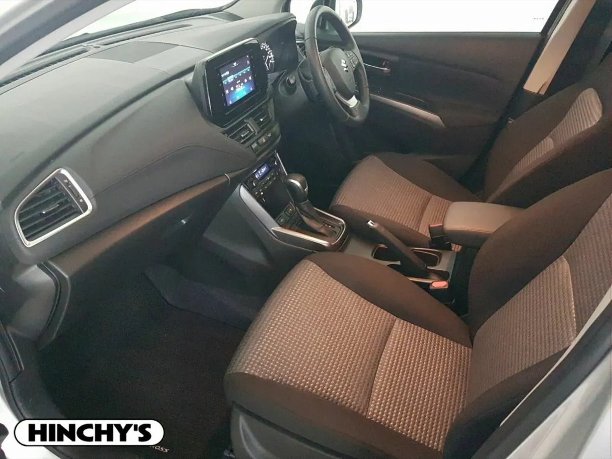 Suzuki SX4 SX4 1.5 S1-HEV MOTION AGS 5DR - Image 4