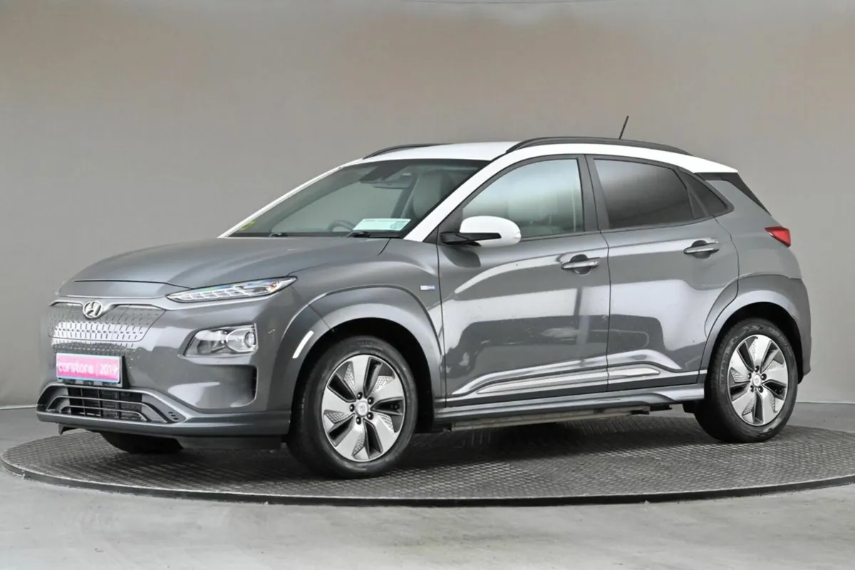 Hyundai KONA KAUAI EV 64KWH **FULL LEATHER LEATHER - Image 4