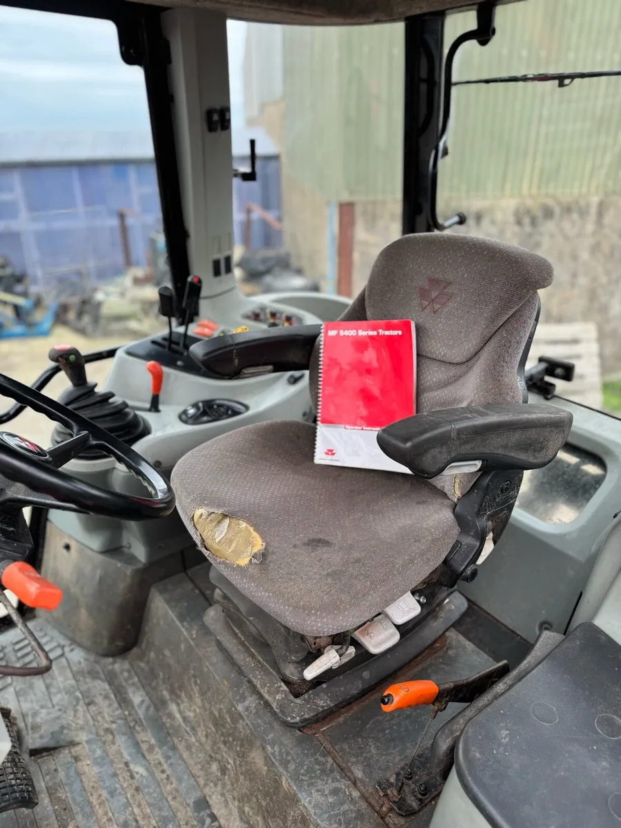 2007 Massey Ferguson 5455 - Image 3