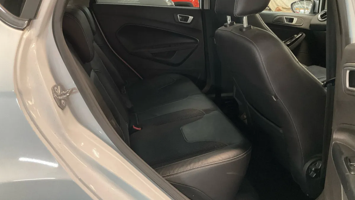 2016 Ford Fiesta TITANIUM X 1.0 Petrol - Image 4