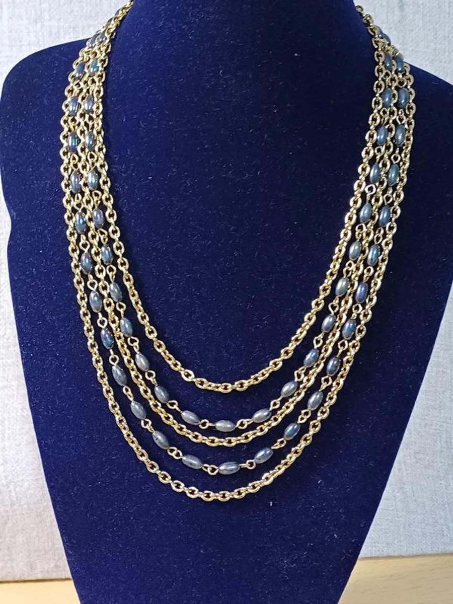 costume necklaces - Image 2