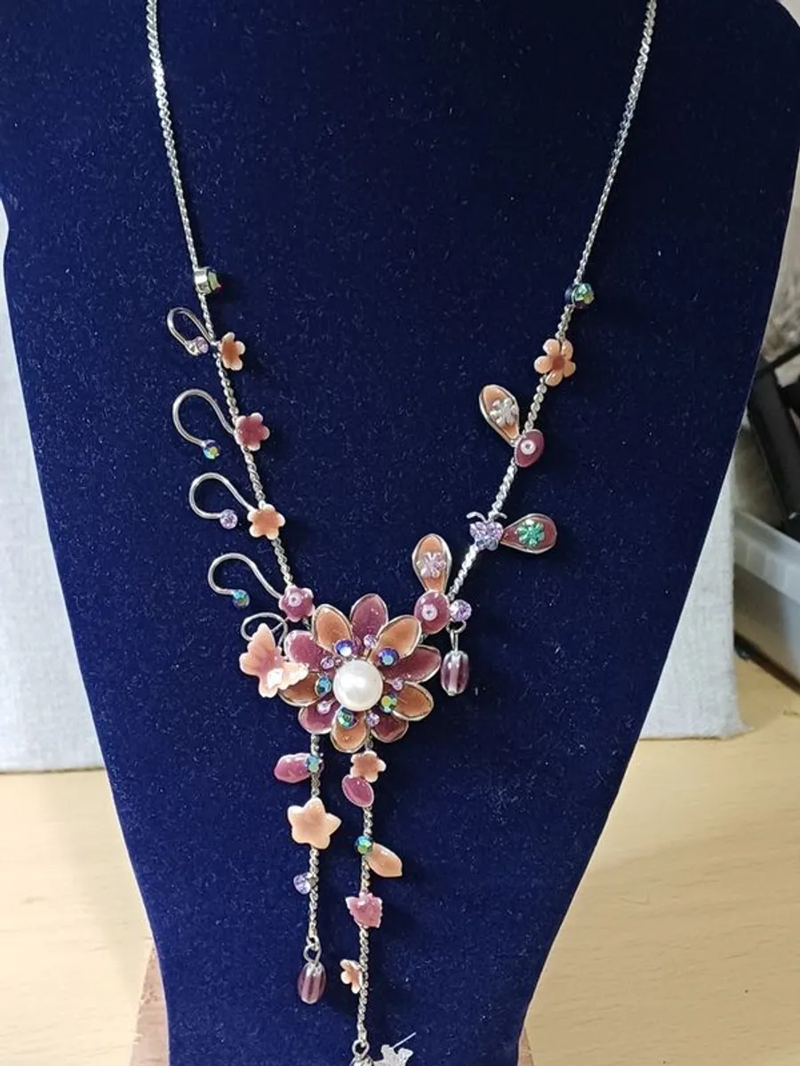 costume necklaces - Image 4