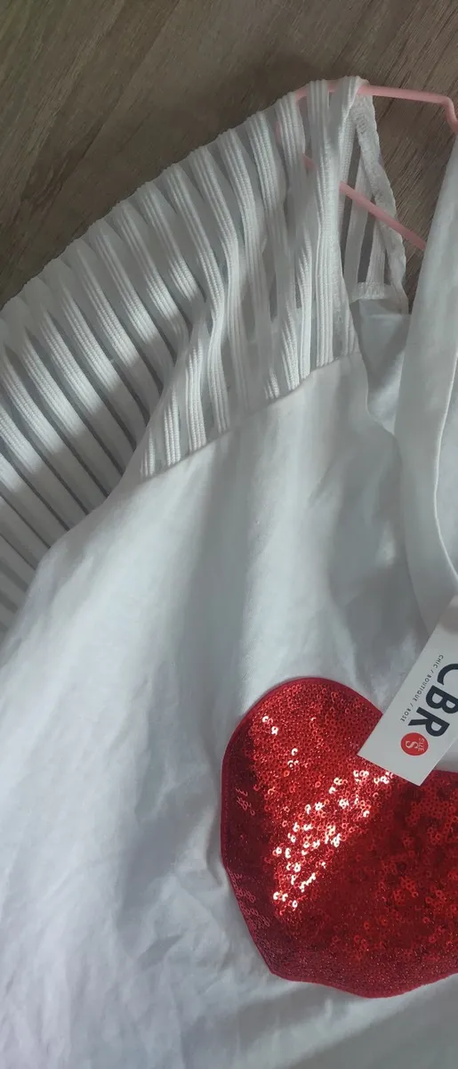 heart top fits size fits 6-8-10 new - Image 4