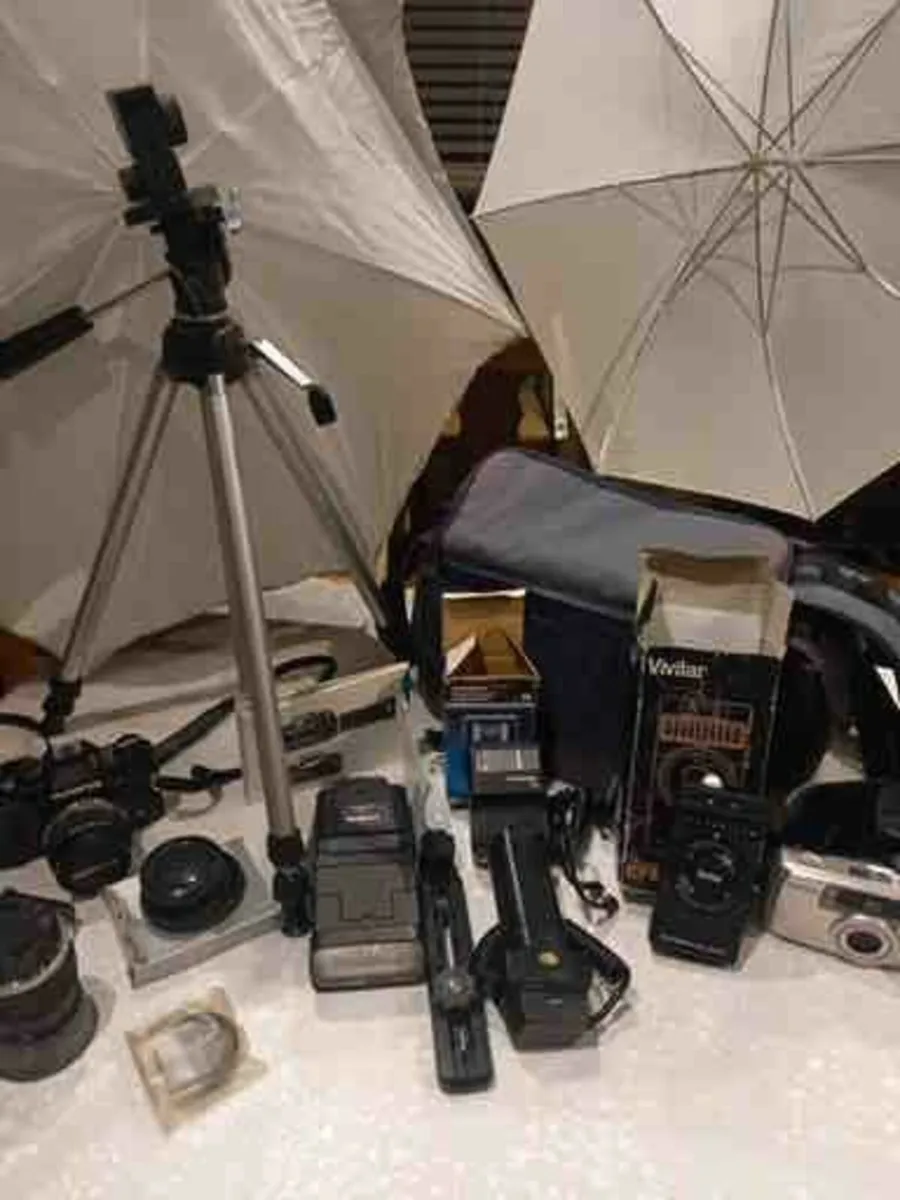 antique camera/studio equipment - Image 3