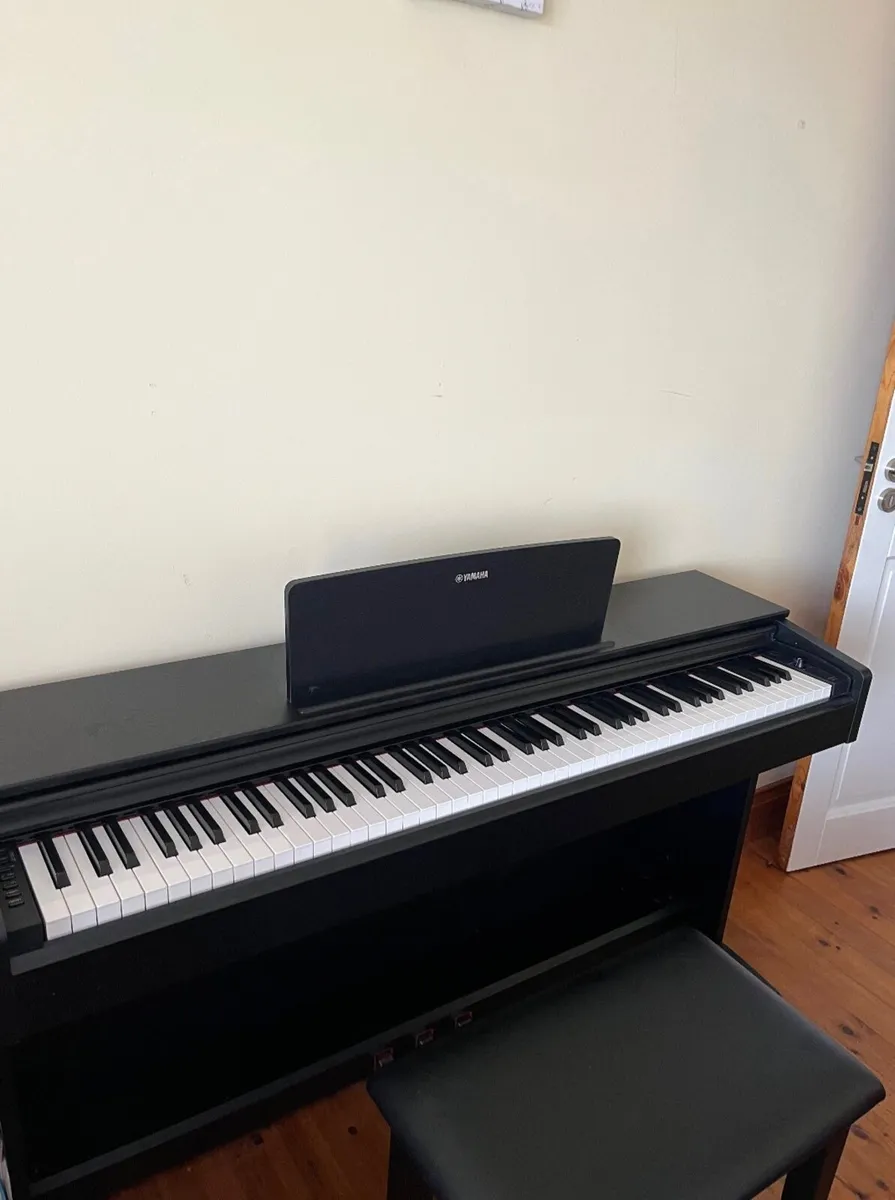Yamaha YDP-143 Digital Piano - Image 4