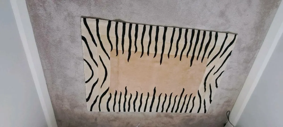 Safari wool Rug - Image 1