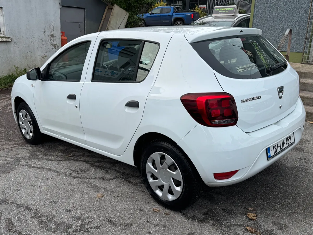 Dacia Sandero Low mileage Petrol - Image 4