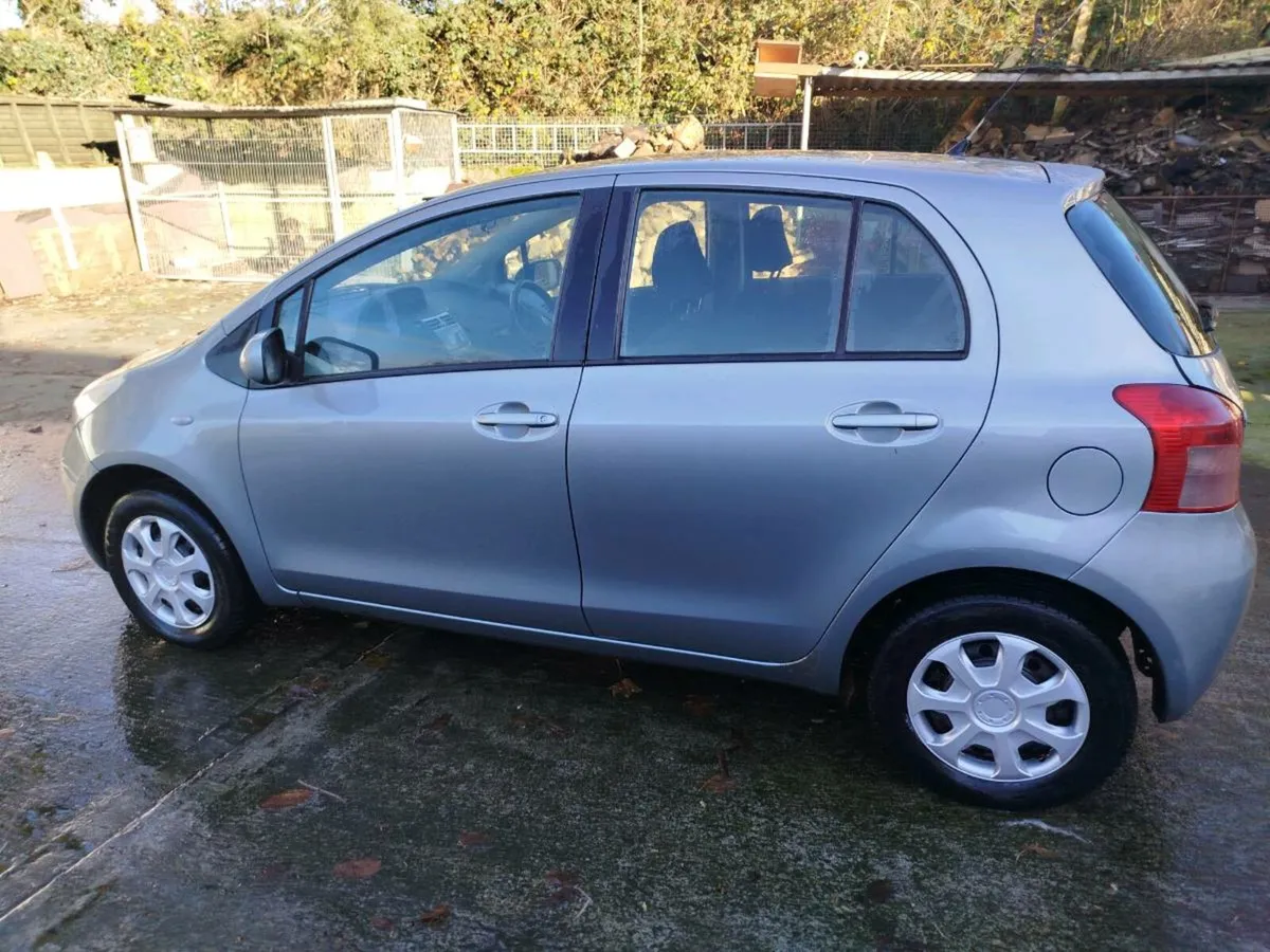 2007 Toyota yaris automatic - Image 2
