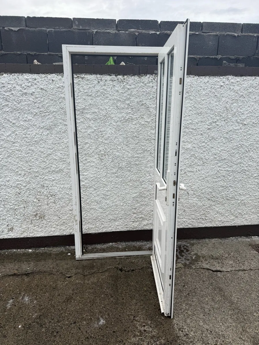 Pvc front door - Image 4