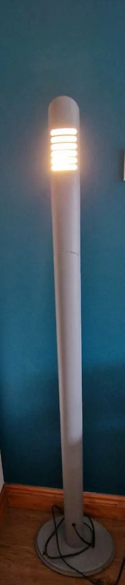 Fabulous inside or outside lights! - Image 2