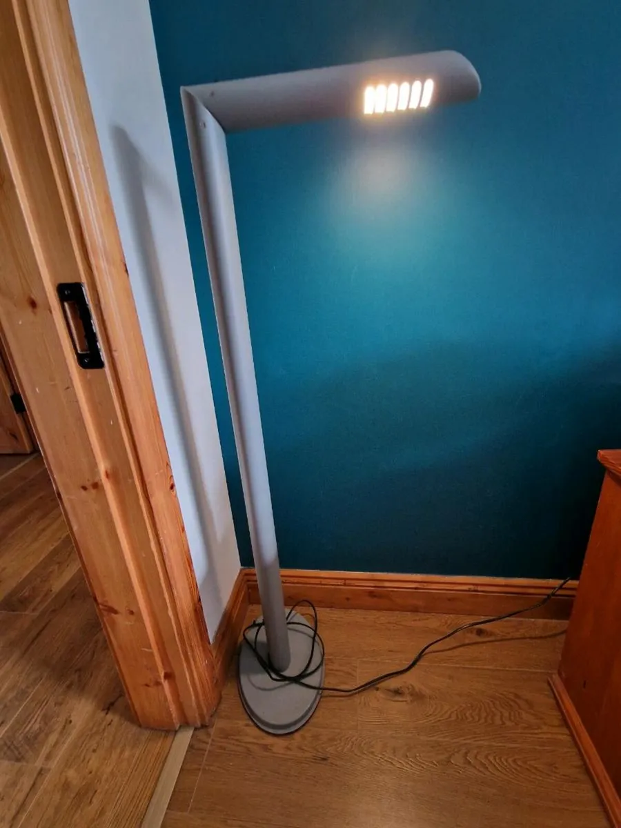 Fabulous inside or outside lights! - Image 3