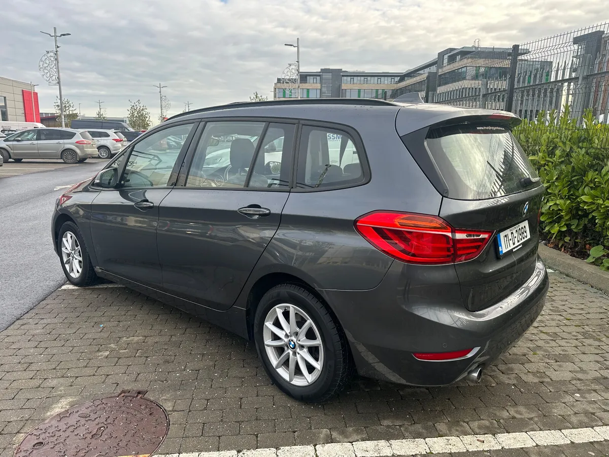 BMW 218D Auto High Spec Sunroof low kms - Image 4