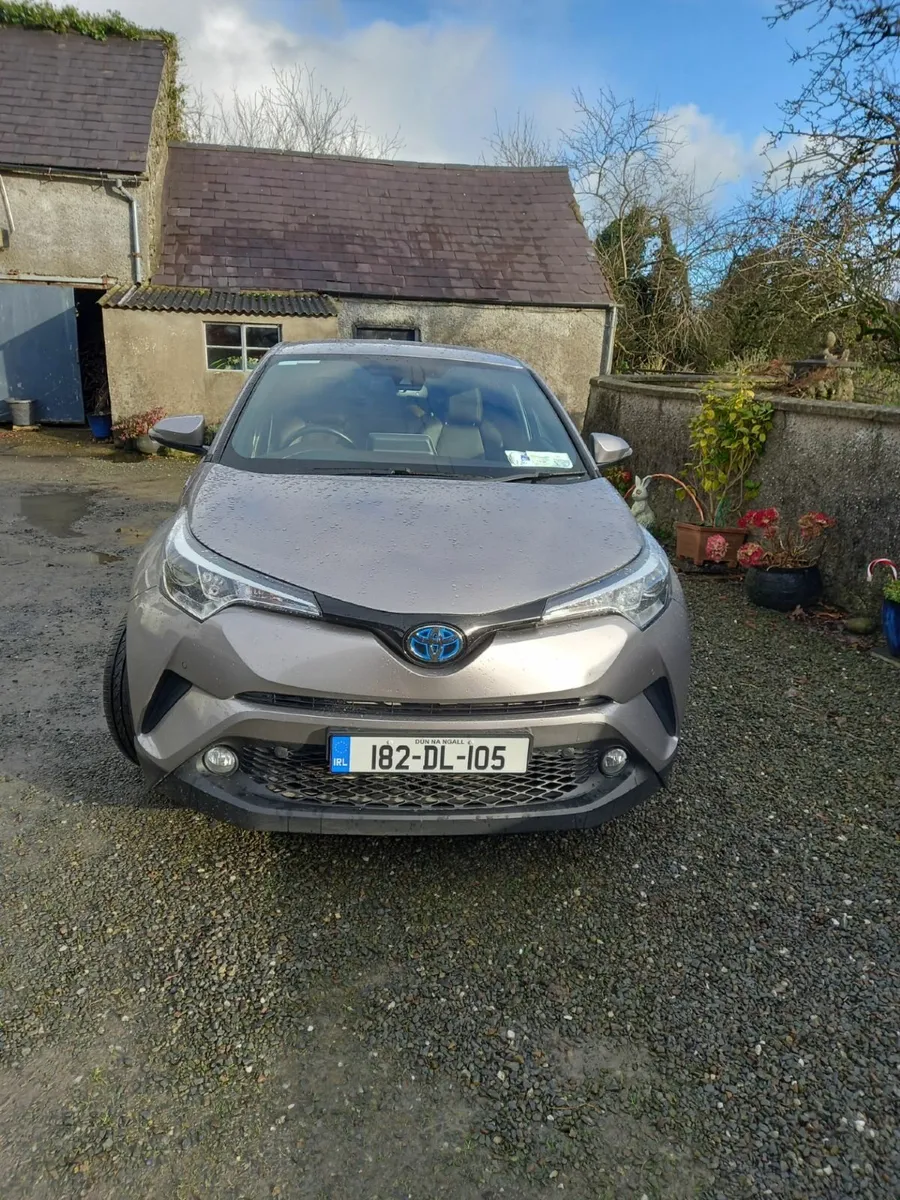 Toyota C-HR 2018 - Image 2