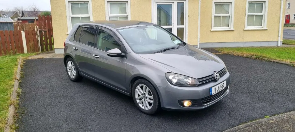 Volkswagen Golf Highline - Image 1