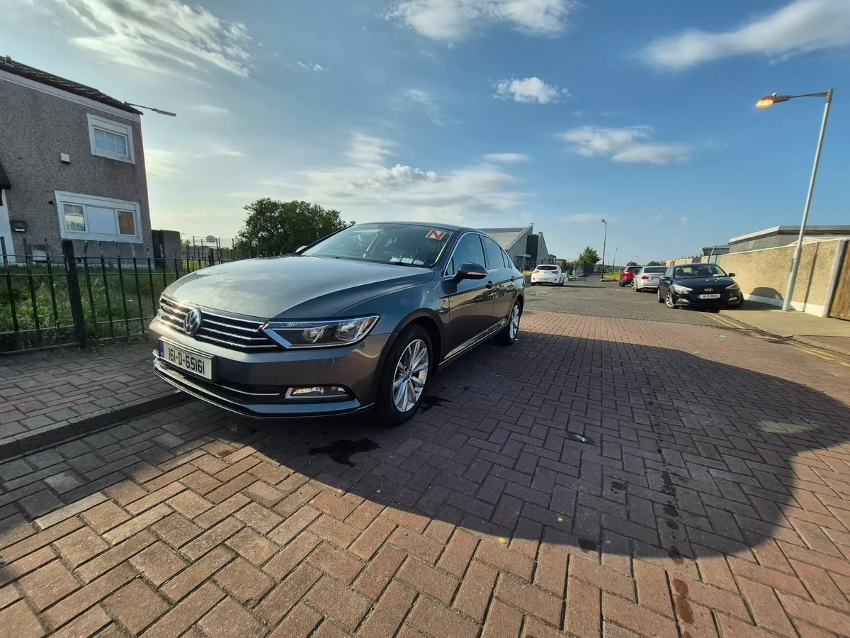 Volkswagen Passat 2016 - Image 3