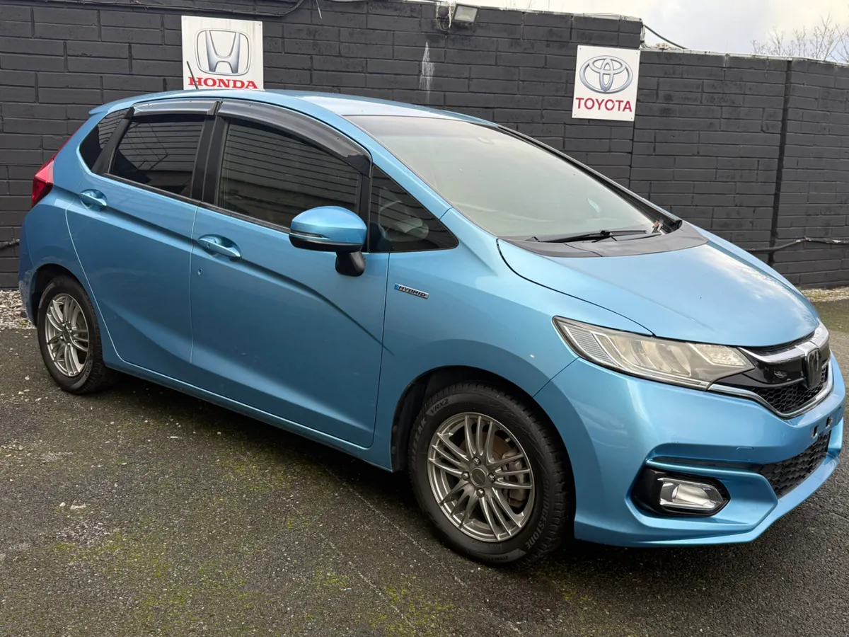 2017 Honda Fit Petrol/Hybrid Half Leather Seats - Image 1