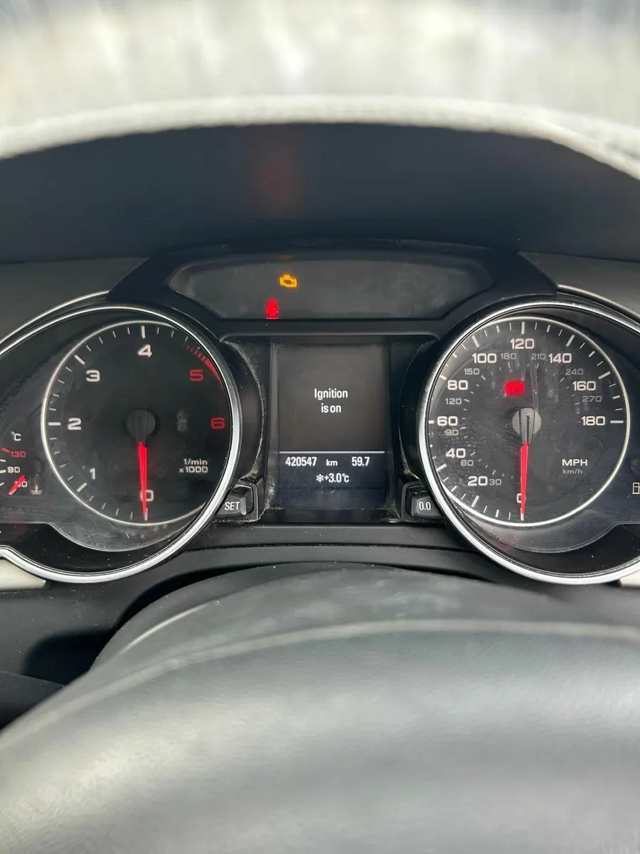 Audi A5 2010 - Image 4