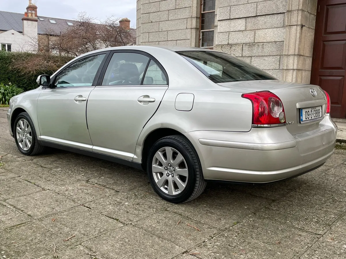 09 Toyota Avensis 1.6 Strata - Image 3